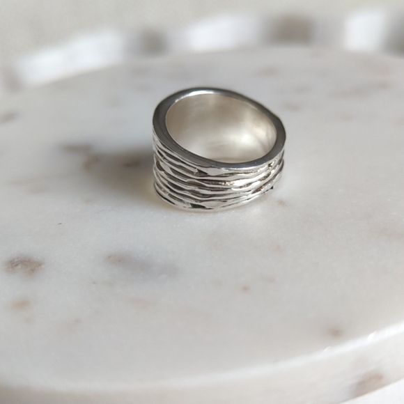 NWOT - Inspiranza Sterling Silver Crinkle Ring - Picture 4 of 5